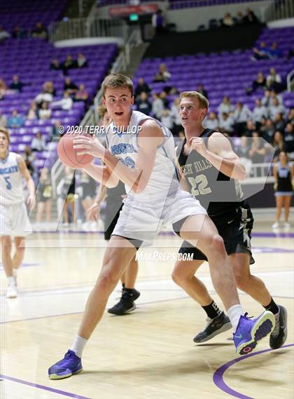 Thumbnail 2 in Desert Hills vs. Skyview (UHSAA 4A Semifinal) photogallery.