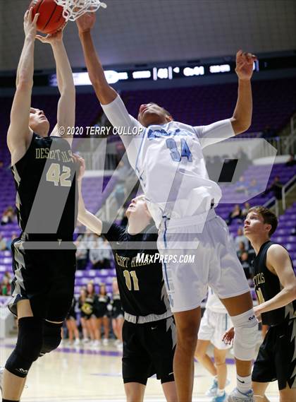 Thumbnail 3 in Desert Hills vs. Skyview (UHSAA 4A Semifinal) photogallery.