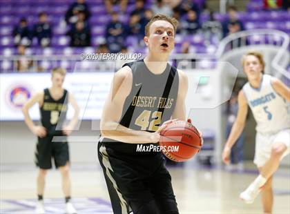 Thumbnail 3 in Desert Hills vs. Skyview (UHSAA 4A Semifinal) photogallery.