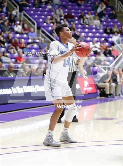 Thumbnail 1 in Desert Hills vs. Skyview (UHSAA 4A Semifinal) photogallery.