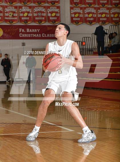 Thumbnail 2 in Cathedral Catholic vs. Archbishop Mitty (Father Barry Christmas Classic) photogallery.