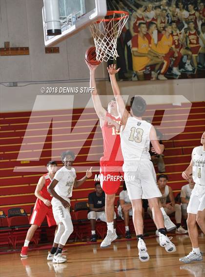Thumbnail 1 in Cathedral Catholic vs. Archbishop Mitty (Father Barry Christmas Classic) photogallery.