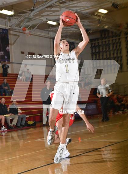 Thumbnail 1 in Cathedral Catholic vs. Archbishop Mitty (Father Barry Christmas Classic) photogallery.
