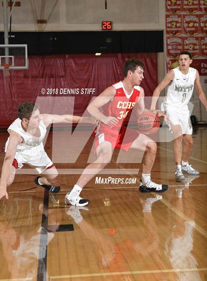 Thumbnail 3 in Cathedral Catholic vs. Archbishop Mitty (Father Barry Christmas Classic) photogallery.