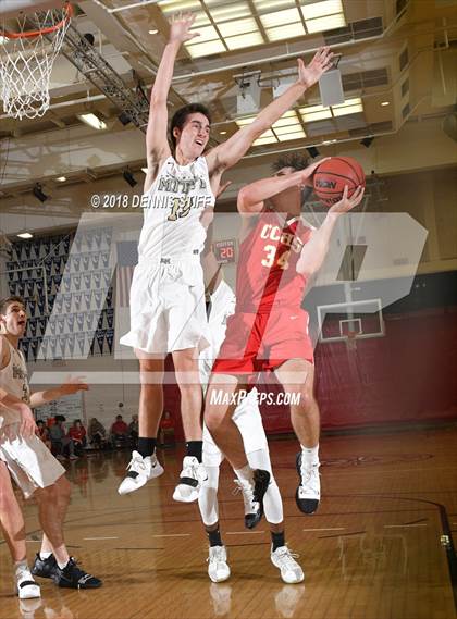 Thumbnail 2 in Cathedral Catholic vs. Archbishop Mitty (Father Barry Christmas Classic) photogallery.