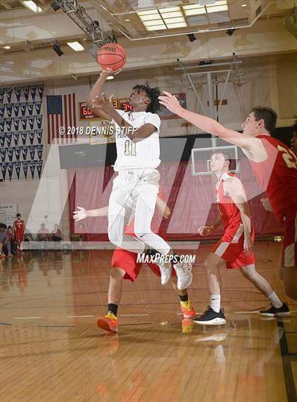 Thumbnail 3 in Cathedral Catholic vs. Archbishop Mitty (Father Barry Christmas Classic) photogallery.