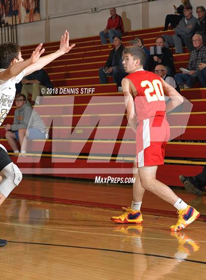 Thumbnail 2 in Cathedral Catholic vs. Archbishop Mitty (Father Barry Christmas Classic) photogallery.