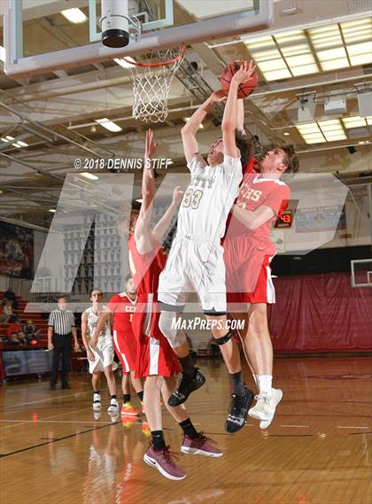 Thumbnail 1 in Cathedral Catholic vs. Archbishop Mitty (Father Barry Christmas Classic) photogallery.