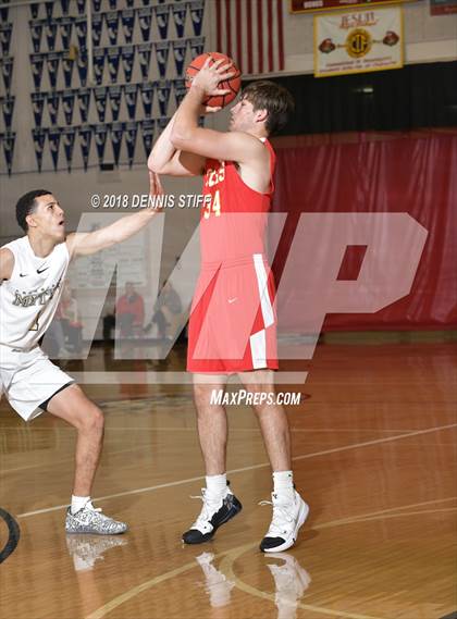 Thumbnail 3 in Cathedral Catholic vs. Archbishop Mitty (Father Barry Christmas Classic) photogallery.