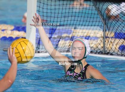 Thumbnail 2 in Cathedral Catholic vs. Mar Vista (CIF SDS Division 2 Quarterfinal) photogallery.