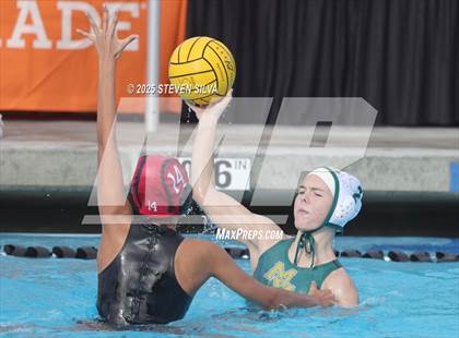 Thumbnail 3 in Cathedral Catholic vs. Mar Vista (CIF SDS Division 2 Quarterfinal) photogallery.
