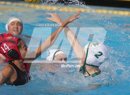 Thumbnail 2 in Cathedral Catholic vs. Mar Vista (CIF SDS Division 2 Quarterfinal) photogallery.