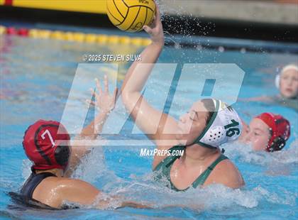 Thumbnail 3 in Cathedral Catholic vs. Mar Vista (CIF SDS Division 2 Quarterfinal) photogallery.