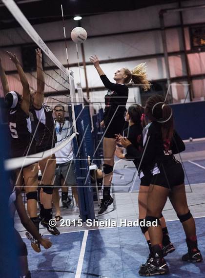 Thumbnail 2 in Wiregrass @ Carrollwood Day School photogallery.