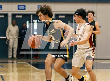 Thumbnail 2 in Clovis West vs. San Luis Obispo photogallery.