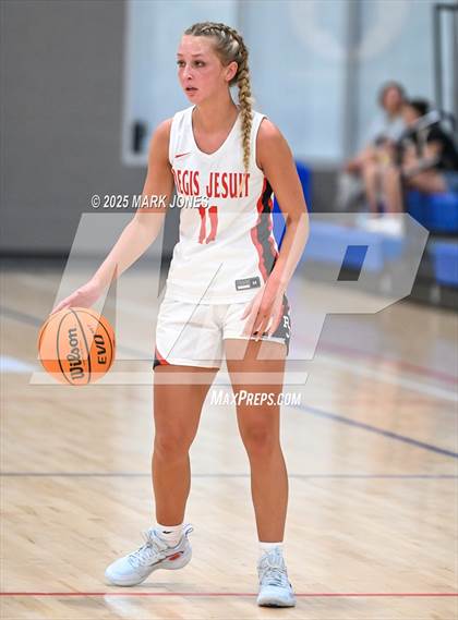 Thumbnail 2 in Regis Jesuit vs. Mesquite (Section 7) photogallery.