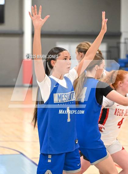 Thumbnail 1 in Regis Jesuit vs. Mesquite (Section 7) photogallery.