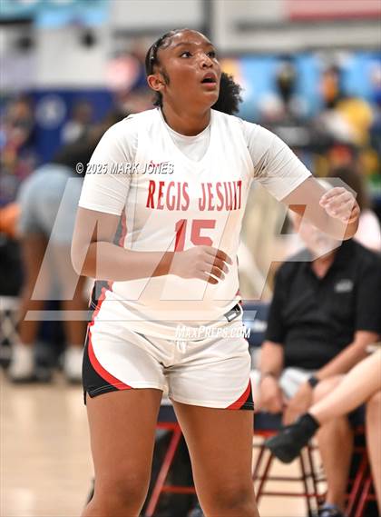 Thumbnail 1 in Regis Jesuit vs. Mesquite (Section 7) photogallery.