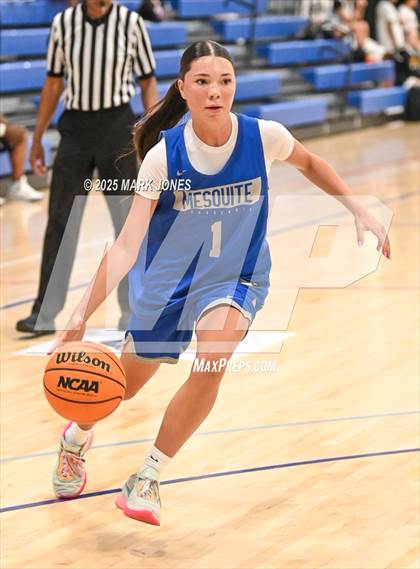Thumbnail 2 in Regis Jesuit vs. Mesquite (Section 7) photogallery.