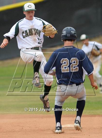 Thumbnail 1 in Saugus @ Canyon photogallery.