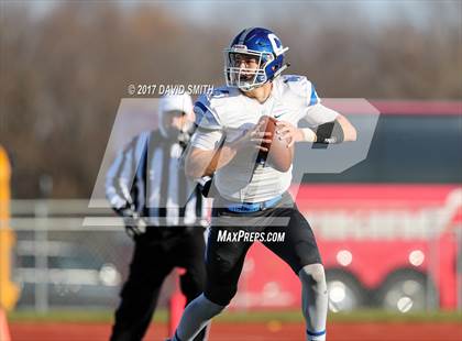 Thumbnail 3 in Carthage vs. Staley photogallery.