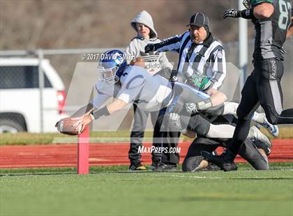 Thumbnail 3 in Carthage vs. Staley photogallery.