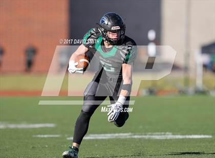 Thumbnail 1 in Carthage vs. Staley photogallery.