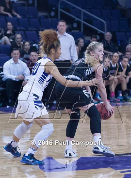 Thumbnail 2 in Valley Vista vs Hamilton (AIA D1 Semifinal) photogallery.