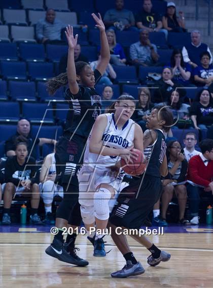 Thumbnail 2 in Valley Vista vs Hamilton (AIA D1 Semifinal) photogallery.