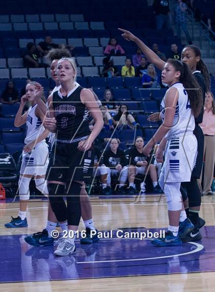 Thumbnail 3 in Valley Vista vs Hamilton (AIA D1 Semifinal) photogallery.