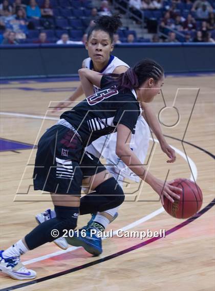 Thumbnail 2 in Valley Vista vs Hamilton (AIA D1 Semifinal) photogallery.