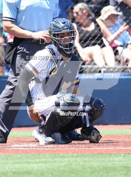 Thumbnail 1 in Canisius vs St. Joseph's Collegiate Institute (Georgetown Cup Finals) photogallery.