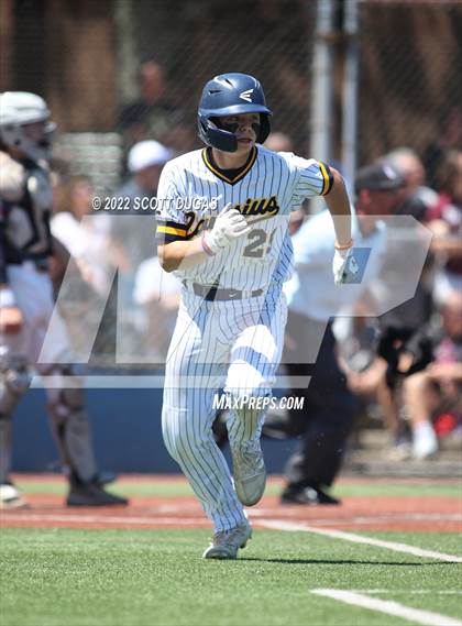Thumbnail 3 in Canisius vs St. Joseph's Collegiate Institute (Georgetown Cup Finals) photogallery.