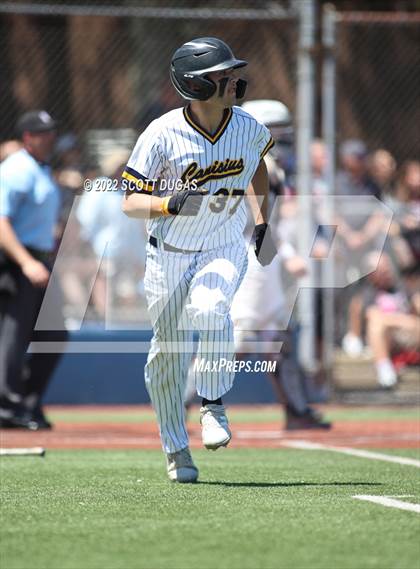 Thumbnail 3 in Canisius vs St. Joseph's Collegiate Institute (Georgetown Cup Finals) photogallery.