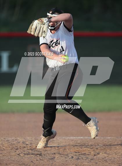 Thumbnail 3 in Amanda-Clearcreek @ Liberty Union photogallery.