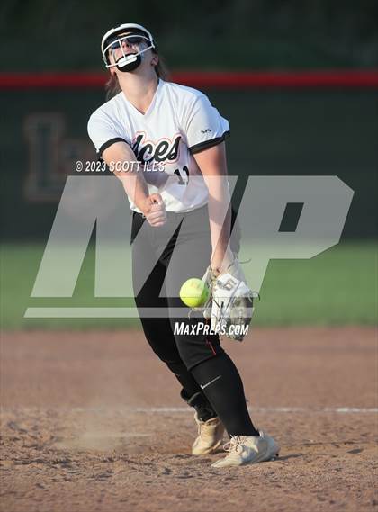 Thumbnail 3 in Amanda-Clearcreek @ Liberty Union photogallery.