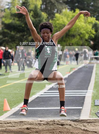 Thumbnail 2 in Jim Robinson Twilight Invitational photogallery.