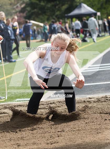 Thumbnail 3 in Jim Robinson Twilight Invitational photogallery.