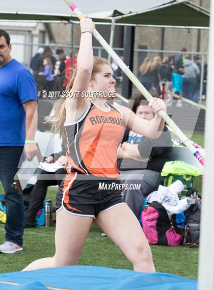 Thumbnail 3 in Jim Robinson Twilight Invitational photogallery.