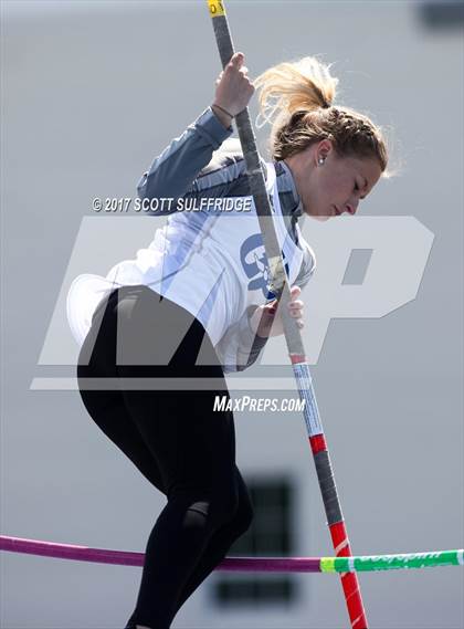 Thumbnail 1 in Jim Robinson Twilight Invitational photogallery.