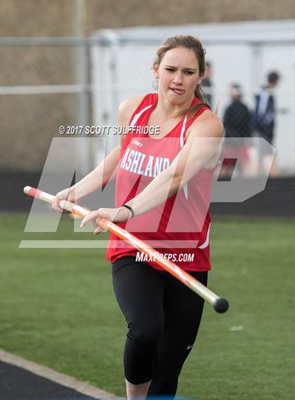 Thumbnail 1 in Jim Robinson Twilight Invitational photogallery.