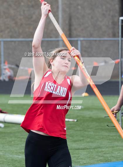 Thumbnail 2 in Jim Robinson Twilight Invitational photogallery.