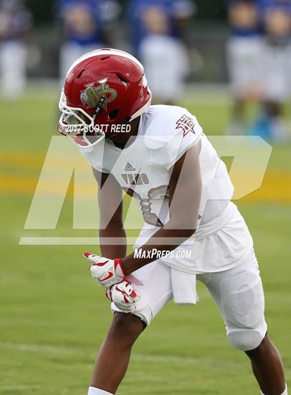 Thumbnail 1 in Oscar Smith vs. Vero Beach photogallery.