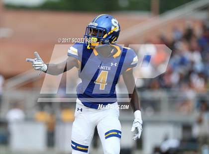 Thumbnail 1 in Oscar Smith vs. Vero Beach photogallery.