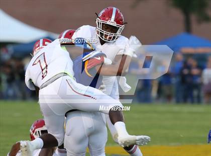 Thumbnail 3 in Oscar Smith vs. Vero Beach photogallery.