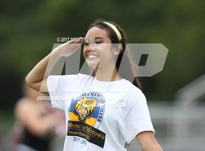Thumbnail 1 in Oscar Smith vs. Vero Beach photogallery.