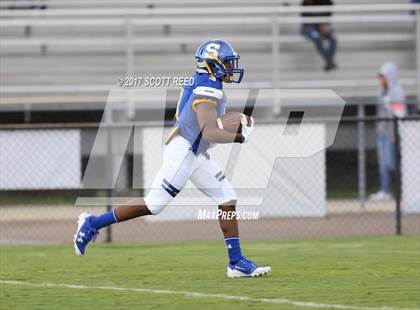 Thumbnail 3 in Oscar Smith vs. Vero Beach photogallery.