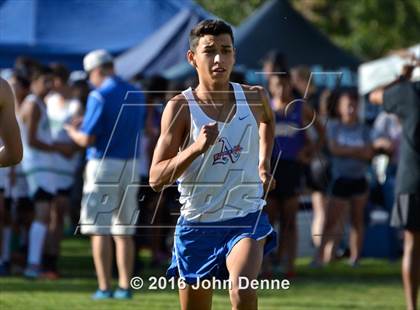 Thumbnail 3 in UNM Invitational photogallery.