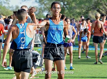 Thumbnail 3 in UNM Invitational photogallery.