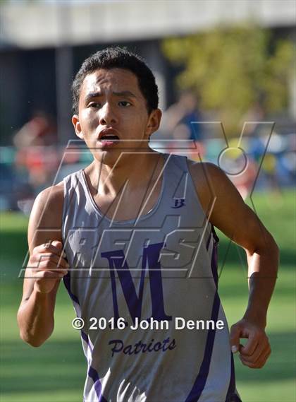 Thumbnail 2 in UNM Invitational photogallery.